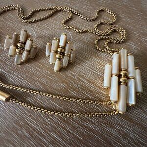 Kendra Scott Wild Rose Necklace + Earrings